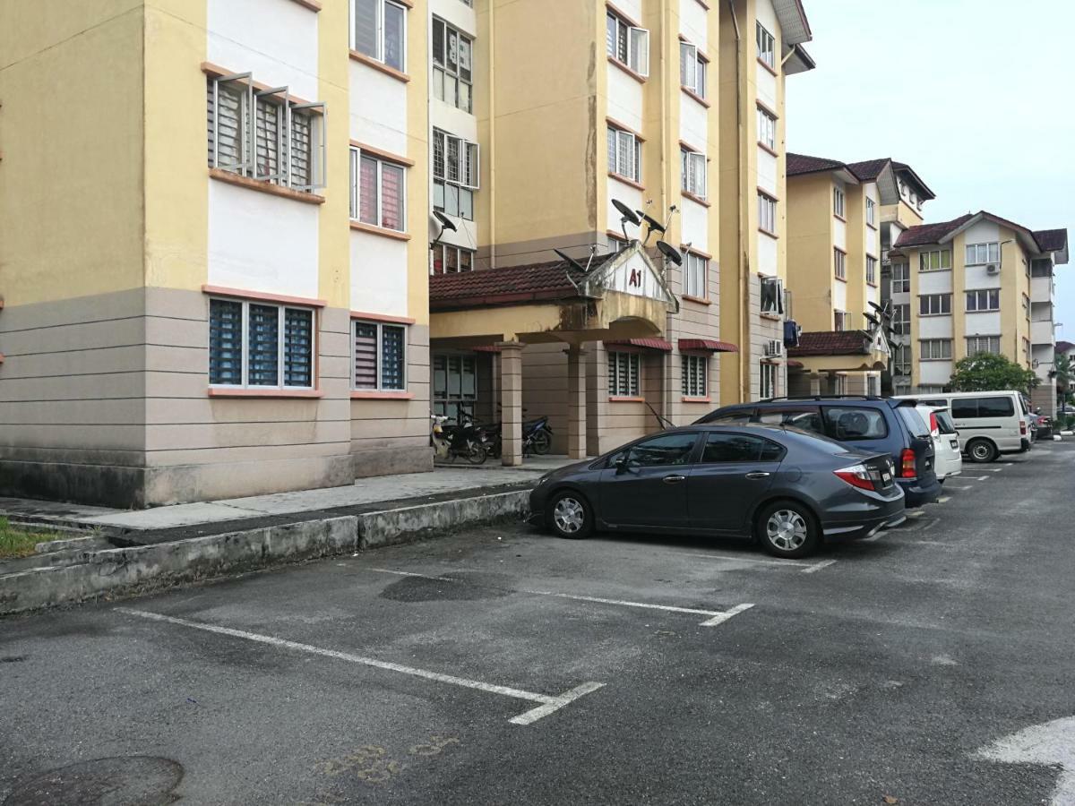 A1-04-03 Damiana Apartment Tanjong Malim Exteriér fotografie